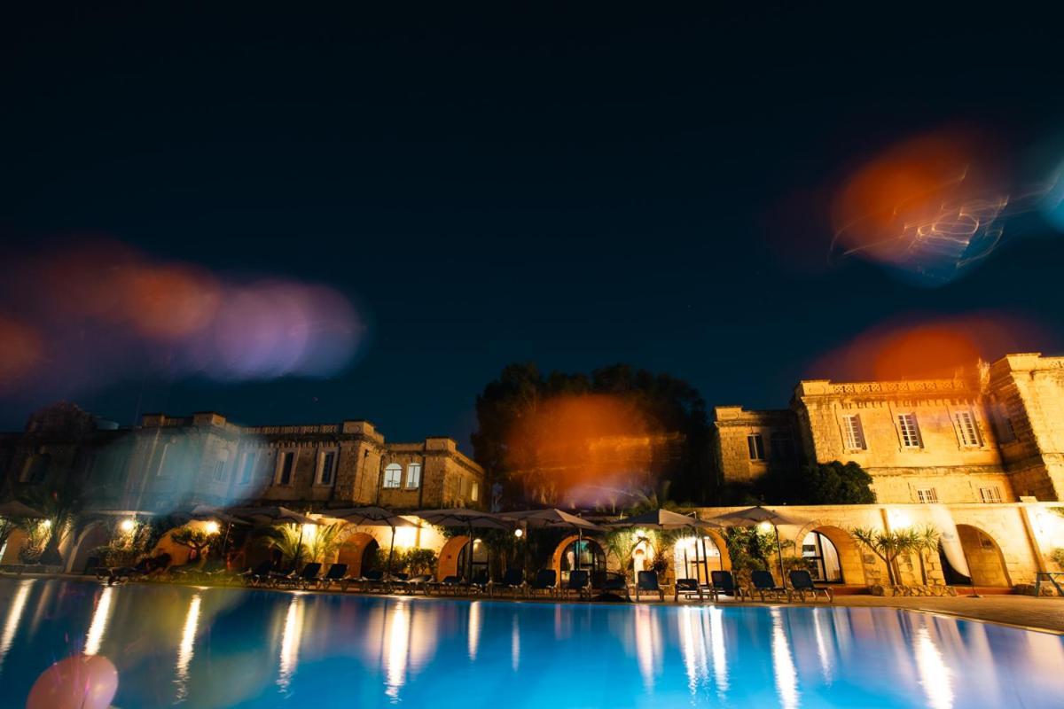 Aparthotel Sprachcaffe International Pembroke Exterior foto